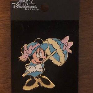 Disney Limited Edition Minnie Mouse pin